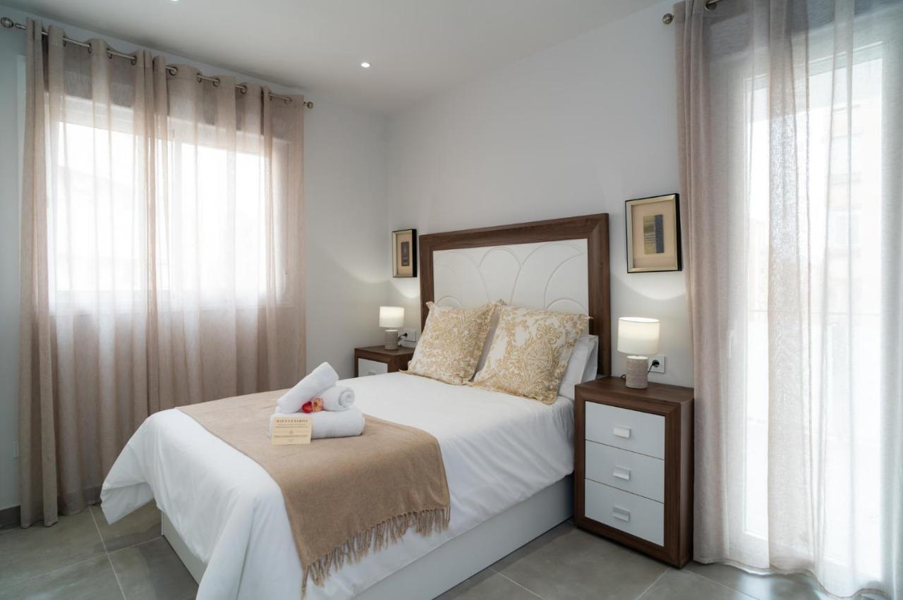 Aac - Con Terraza, Muy Amplio, Totalmente Equipado, Cerca Del Centro Y Nuevo! Apartament