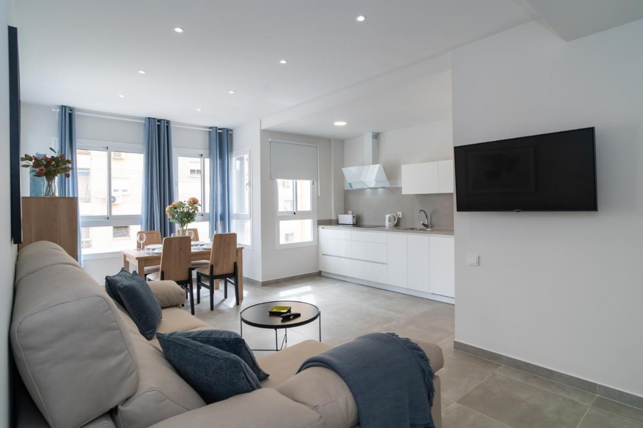 Apartament Aac - Con Terraza, Muy Amplio, Totalmente Equipado, Cerca Del Centro Y Nuevo! *