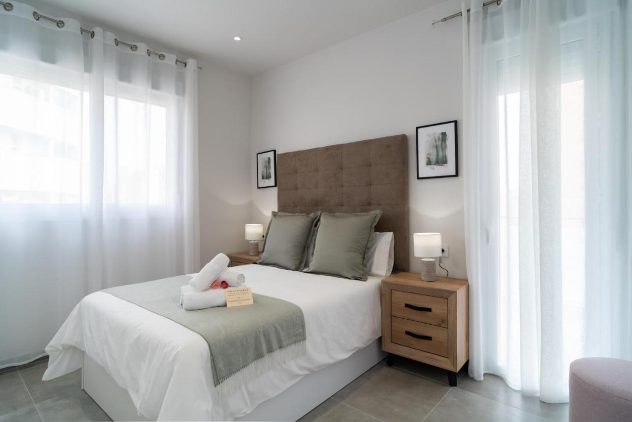 Apartament Aac - Con Terraza, Muy Amplio, Totalmente Equipado, Cerca Del Centro Y Nuevo! Malaga